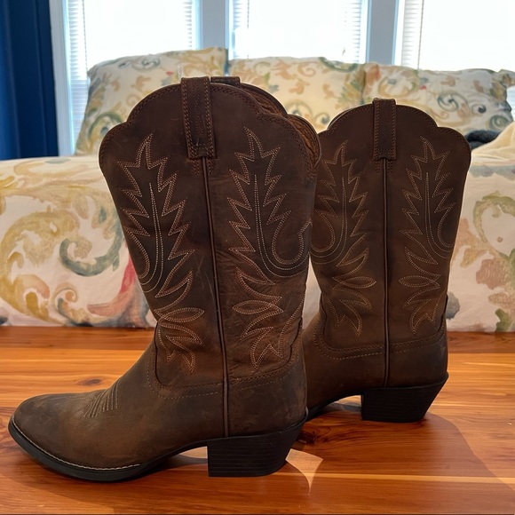 Ariat cowgirl western boots - Picture 3 of 8